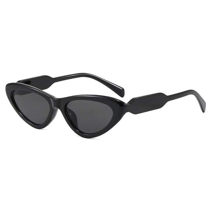 Chic Cat-Eye Sunglasses with Unique Frame Bowlift