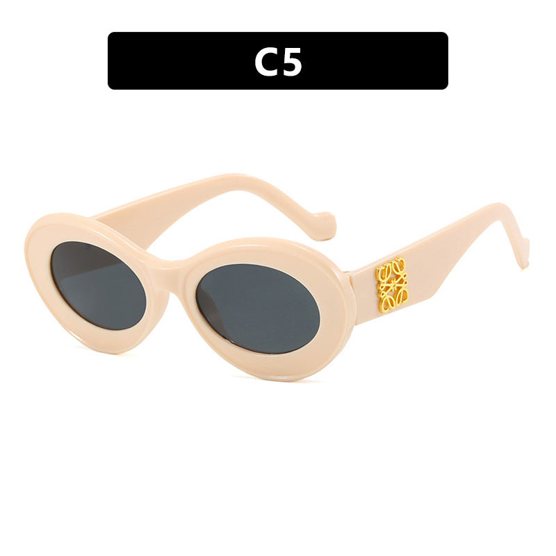 Ladies elegant curved sunglasses Bowlift