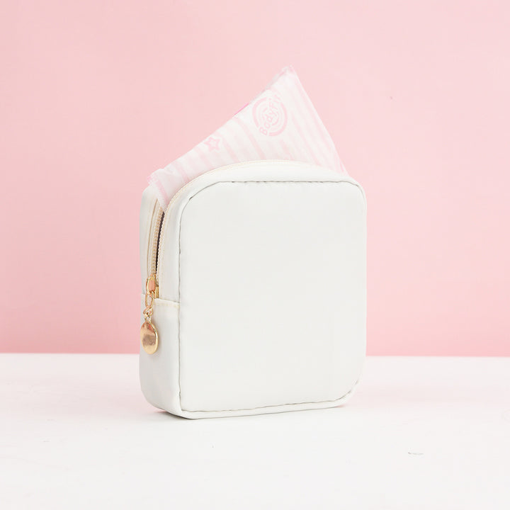 Cosmetic storage bag with fine stripe pattern Bowlift