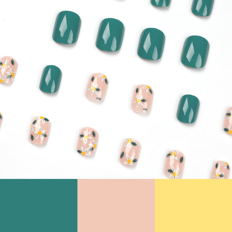 Artful nail art with delicate floral designs Bowlift