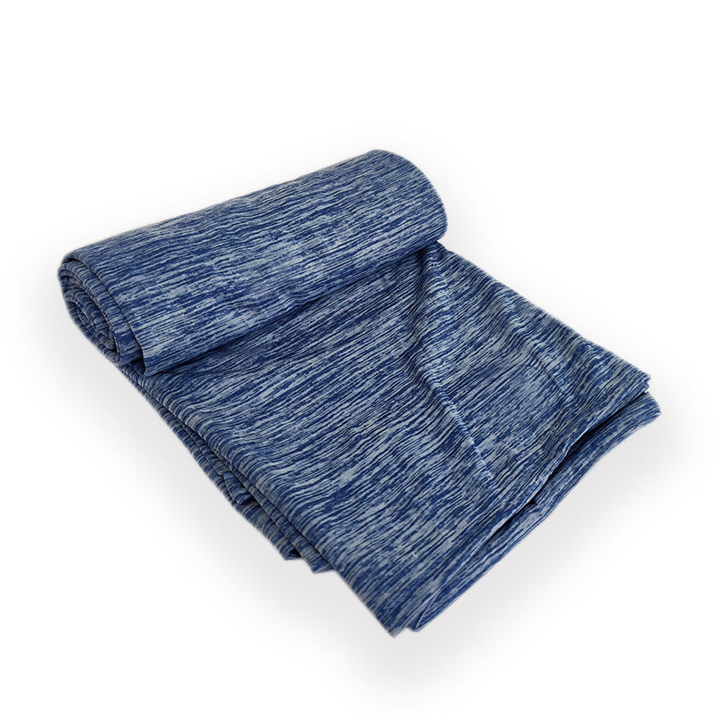 Ladies stylish and versatile blanket Bowlift