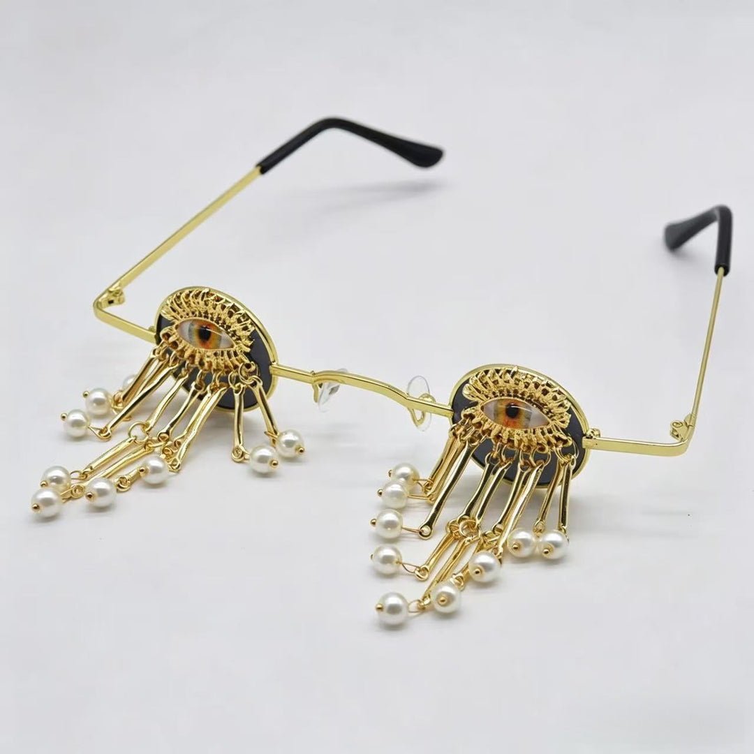 Ladies exclusive designer sunglasses with eye-catching pearl pendants Bowlift