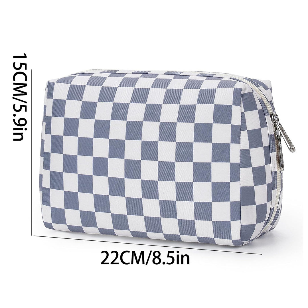 Stylish cosmetic bag with checked pattern Bowlift