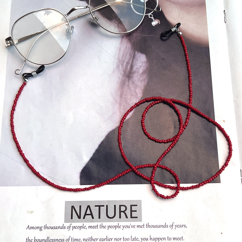 Chic Beaded Eyewear Chain Bowlift