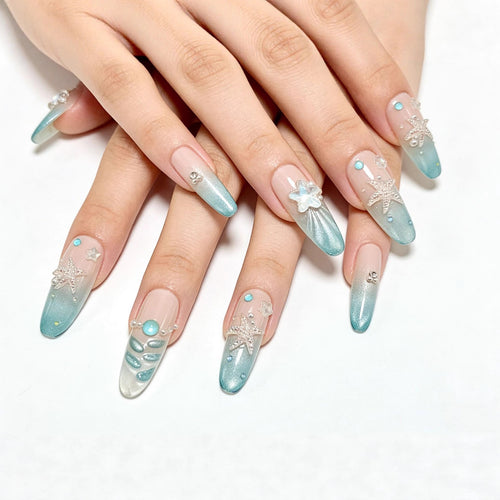 Artificial nails with glittering summer design Bowlift