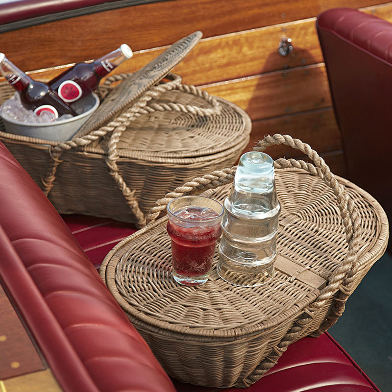 Practical storage basket with lid made of woven natural material Bowlift