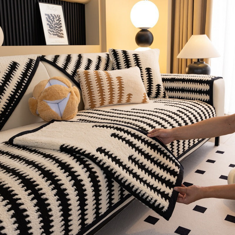 Stylish Knitted Throw Blanket