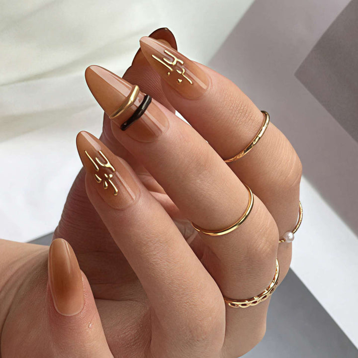 Elegant Ombre Press-On Nail Tips with Metallic Accents Bowlift
