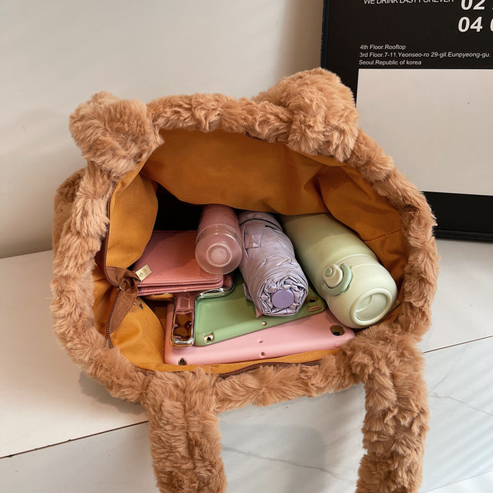 Cuddle bag in bear format Bowlift