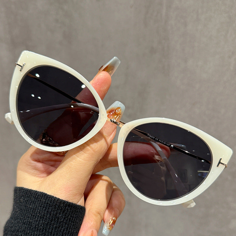 Women's fashionable cat-eye sunglasses Bowlift