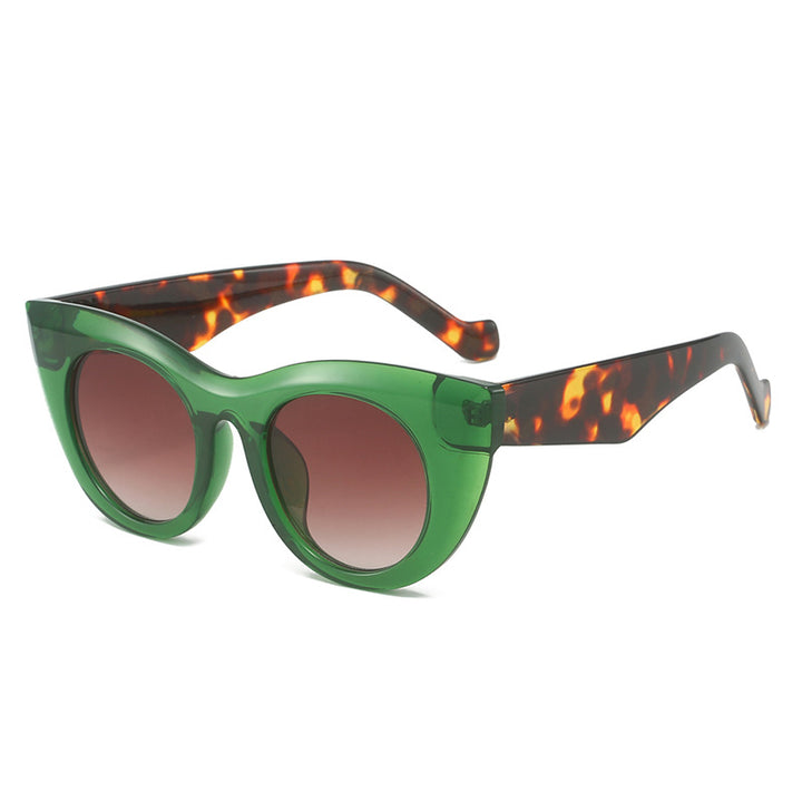 Ladies Cat-Eye Sunglasses with Wide Frame and UV Protection Bowlift