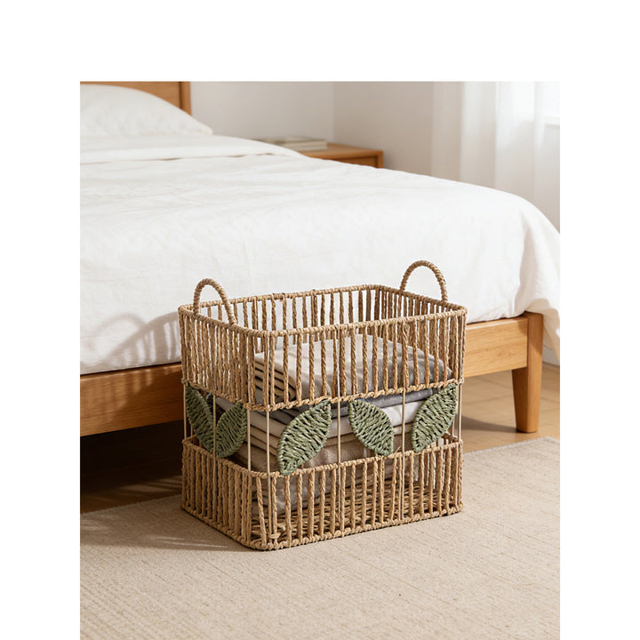 Handcrafted storage basket with leaf motif Bowlift