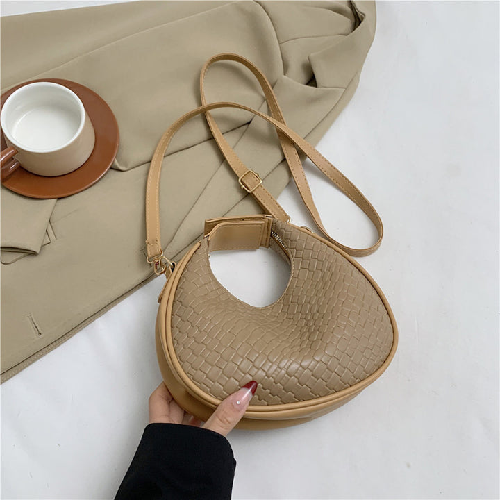 Textured Woven Crossbody Bag Bowlift