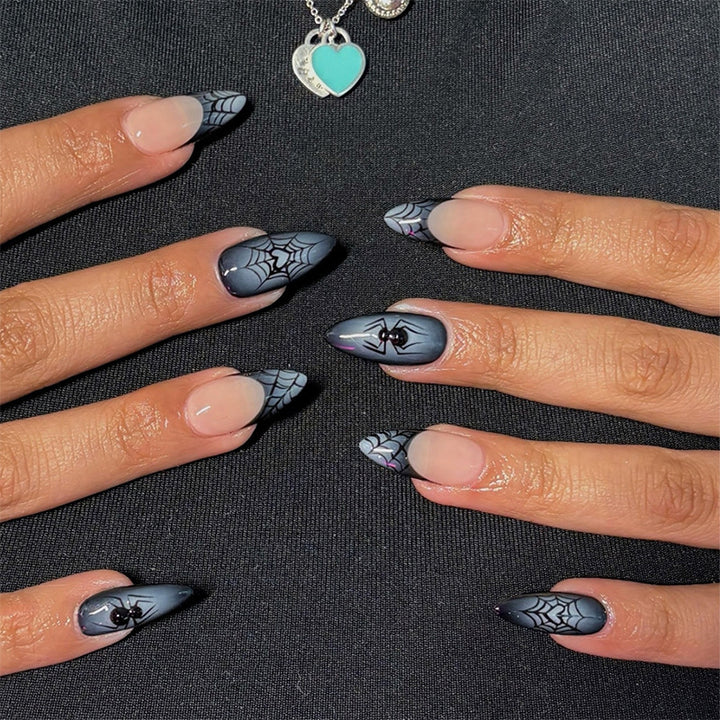 Acrylic Nail Set with Stylish Spider Design Bowlift