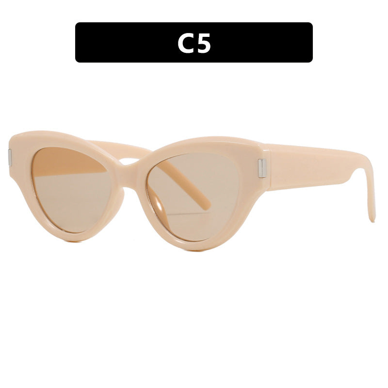 Ladies stylish Cat-Eye sunglasses with transparent frame Bowlift