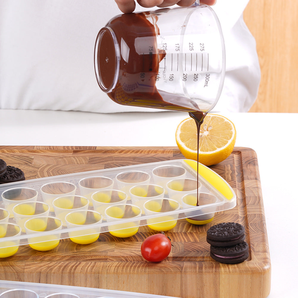 Silicone ice cube tray with lid Bowlift