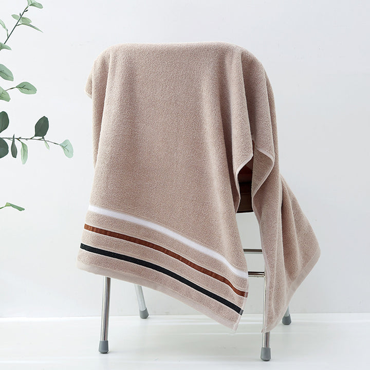 Plaid Blanket Made of Cozy Microfiber Bowlift