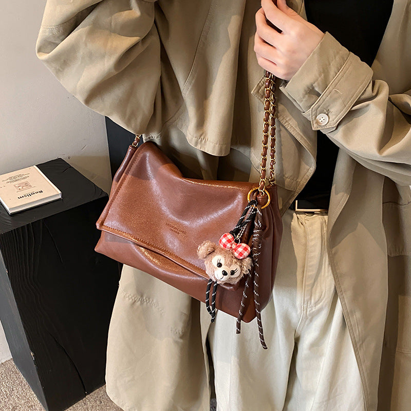 Modern Chain-Strap Handbag Bowlift