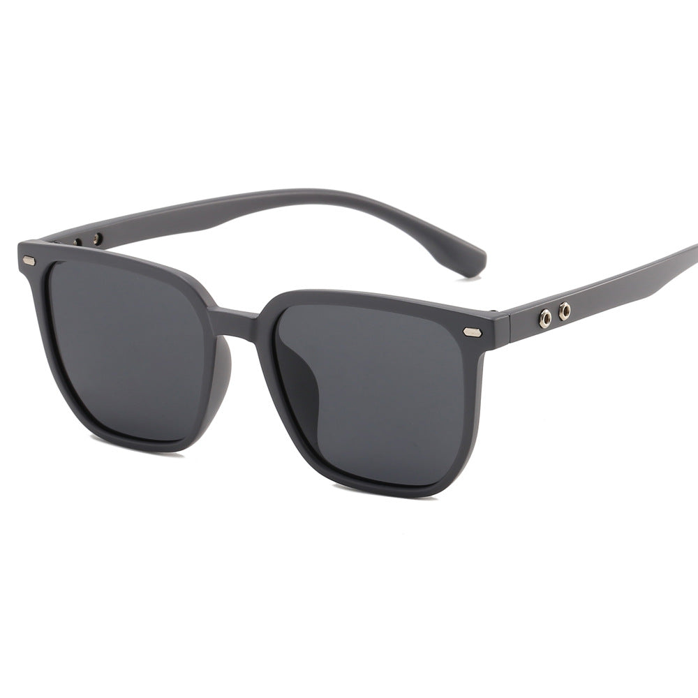 Women’s fashionable sunglasses in trendy tortoiseshell design Bowlift