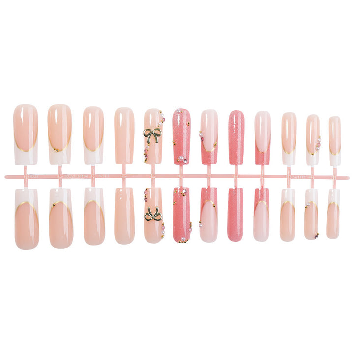 Decorative Press-On Nail Set with Glamorous Accents Bowlift