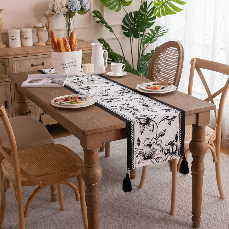 Decorative Tribal Pattern Table Runner