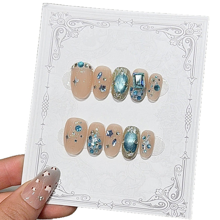 Glamorous artificial nail tips with embellished design Bowlift