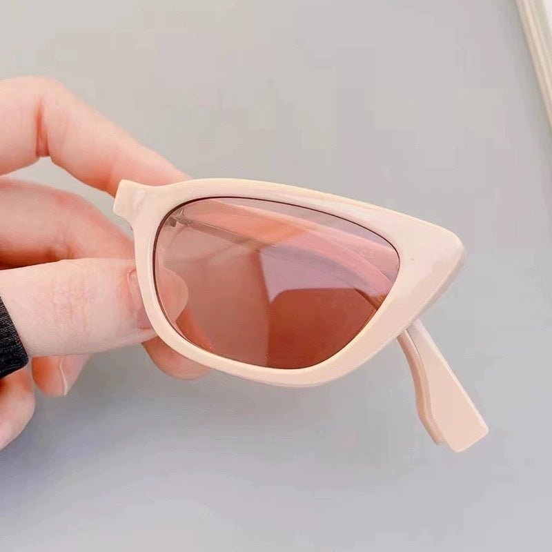 Women trendy Cat-Eye sunglasses Bowlift
