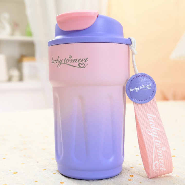 Pleasure cup with silicone lid Bowlift