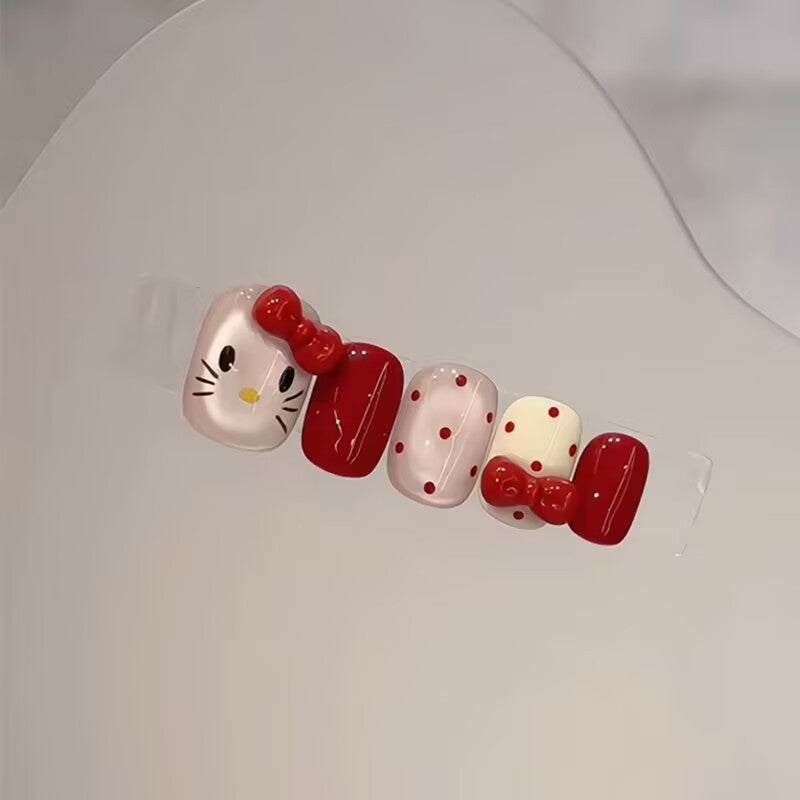 Elegant Foil and Floral Press-On Nail Set Bowlift
