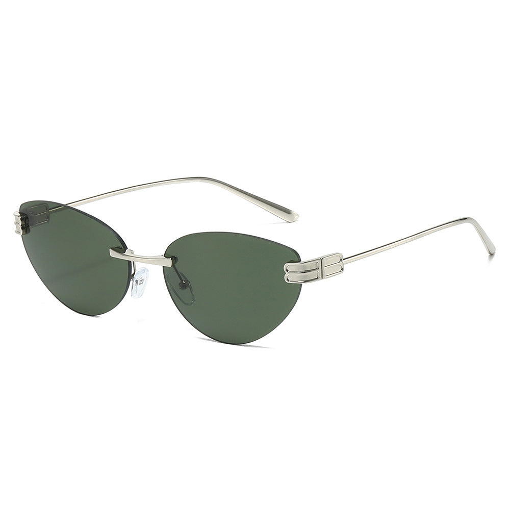 Unique Angular Cat-Eye Sunglasses Bowlift