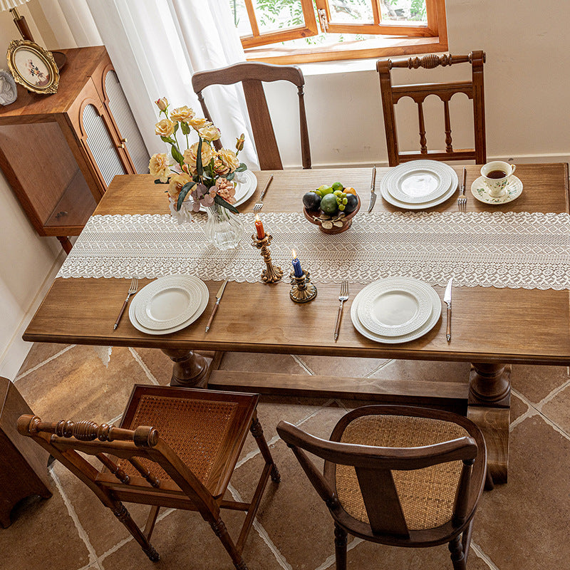 Table Runner