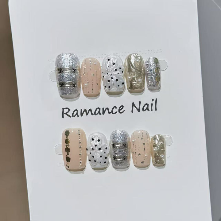 Stick-On Nail Art Bowlift