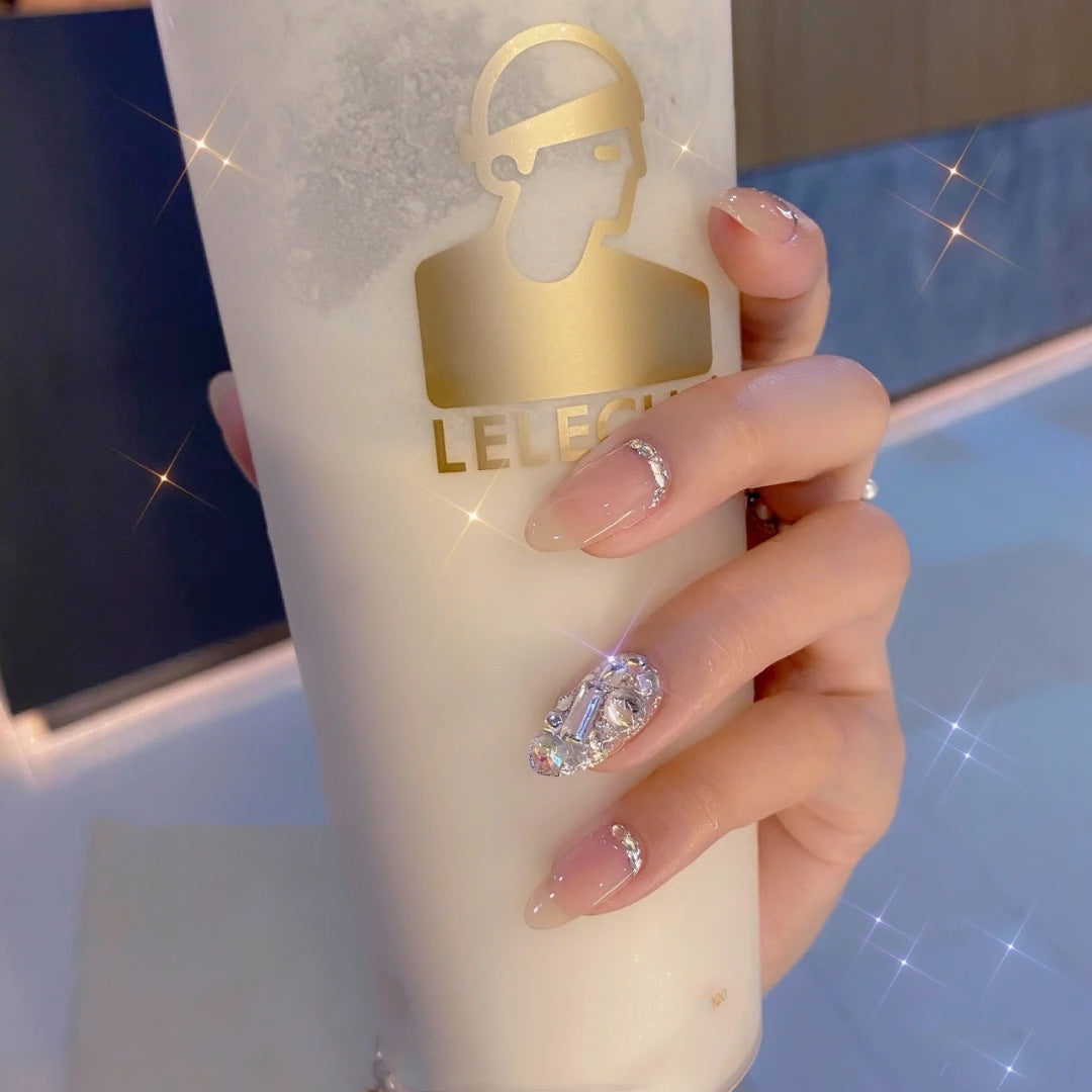 Artificial nails with elegant bow motifs Bowlift