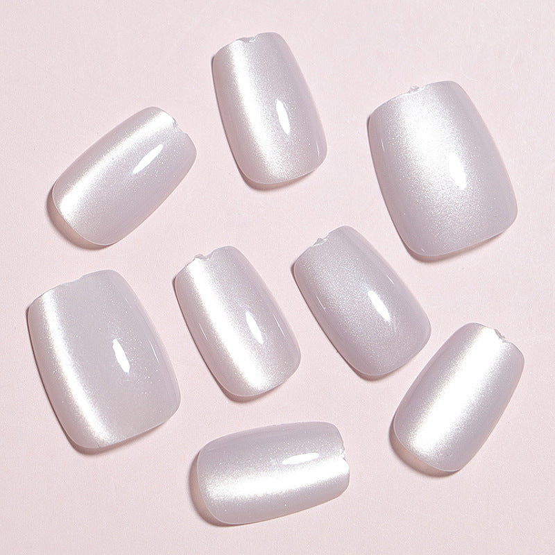 Elegant Short Press-On Nails Bowlift