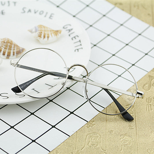 Women Round Glasses with Filigree Metal Frame Bowlift