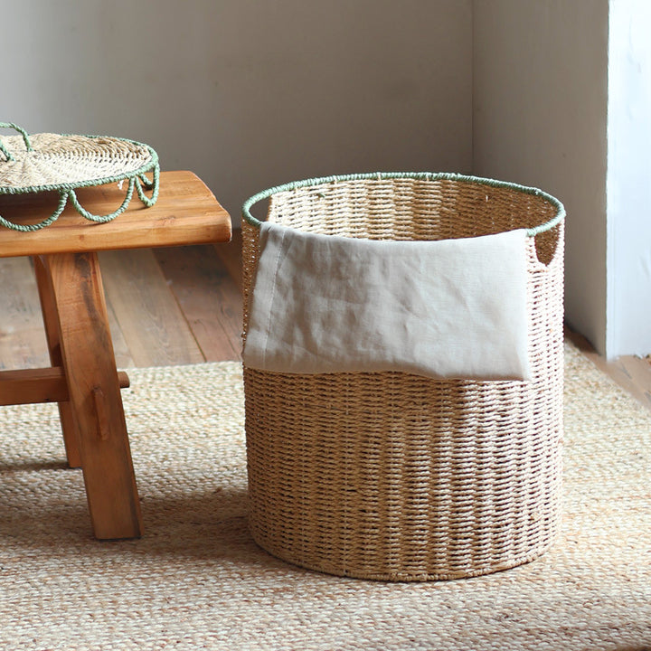 Handmade storage basket with lid Bowlift