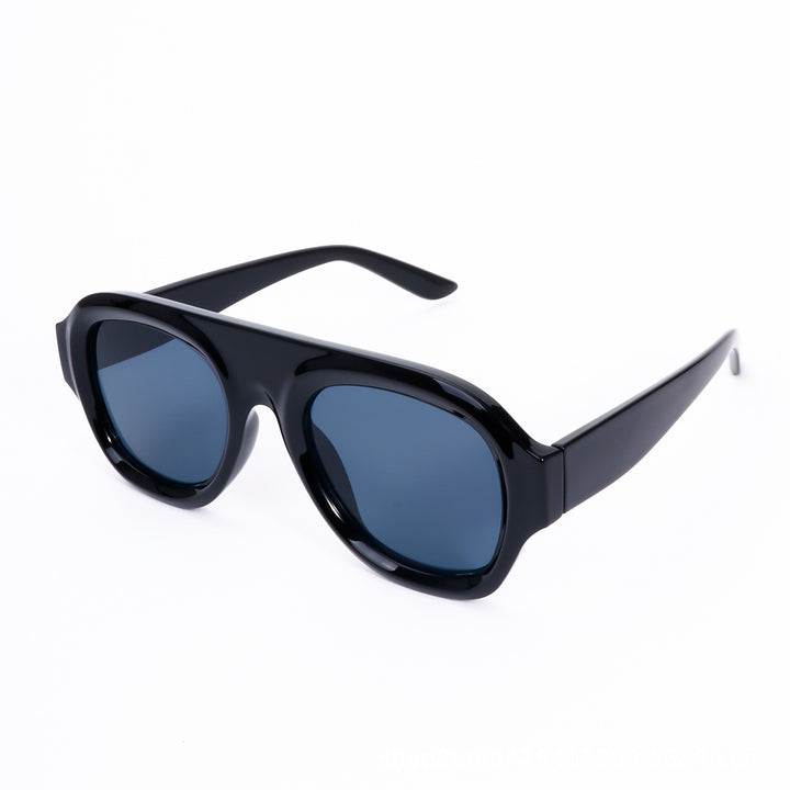 Women Designer Glasses in Retro Style Bowlift
