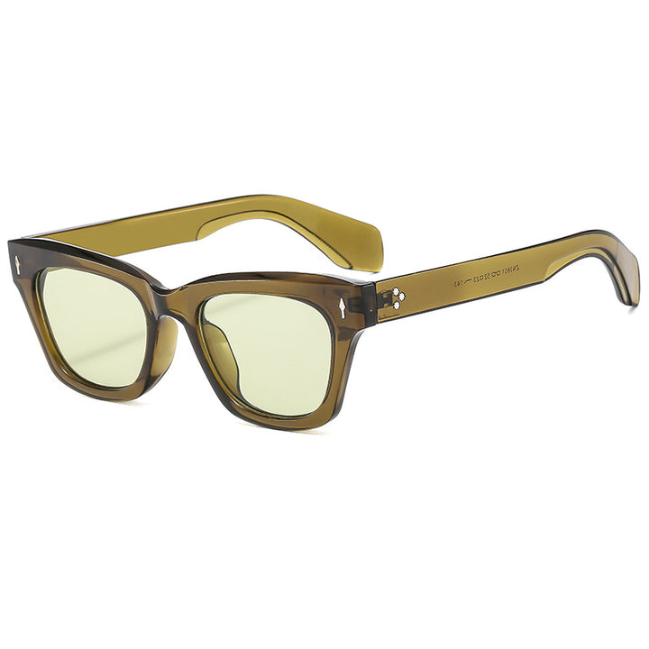 Women Cat-Eye Sunglasses with modern, transparent frame and UV protection Bowlift