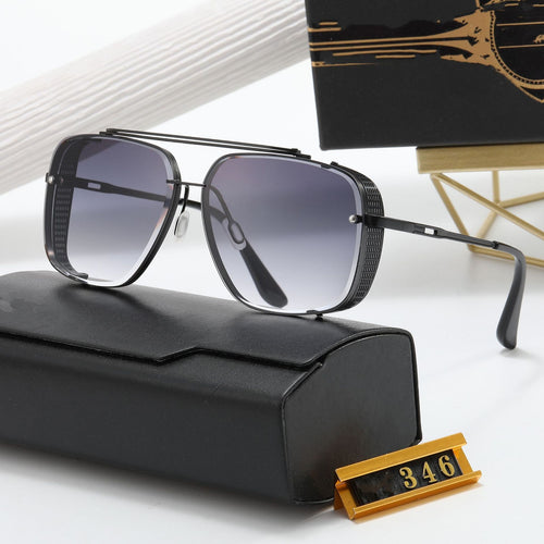 Women's designer sunglasses with stylish square frame and UV protection Bowlift