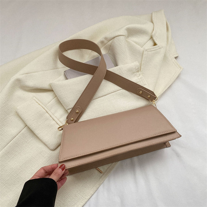 Structured Handbag Bowlift