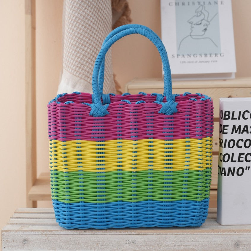 Handcrafted wicker bag with stylish design Bowlift