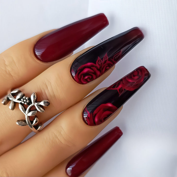 Artificial nails with abstract patterns Bowlift