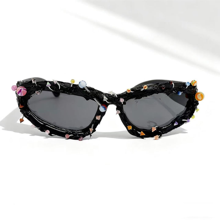 Ladies sunglasses with creative decor and distinctive frame Bowlift