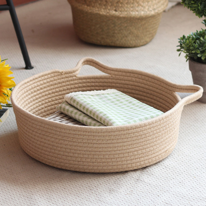 Handcrafted storage basket with handles Bowlift