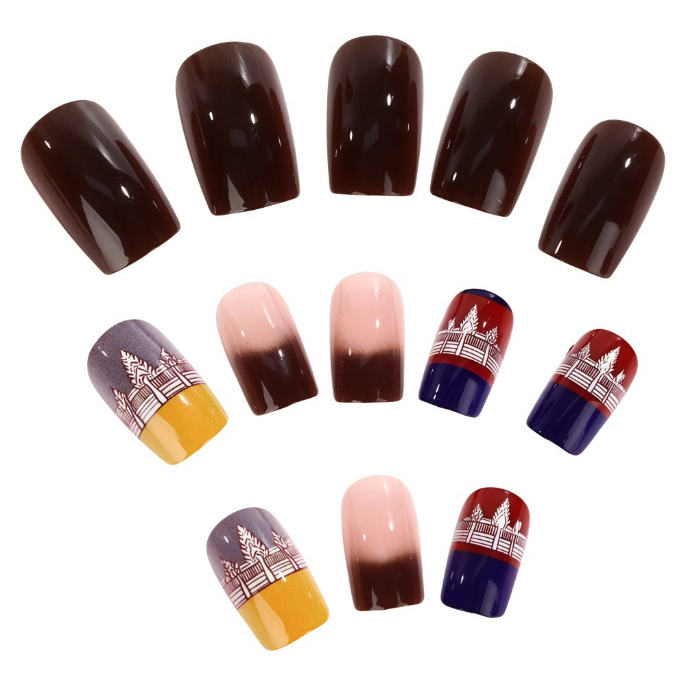 Artful Design Nails Bowlift