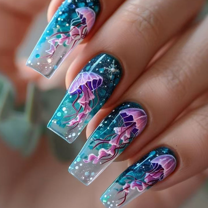 Artificial nails with impressive jellyfish design Bowlift