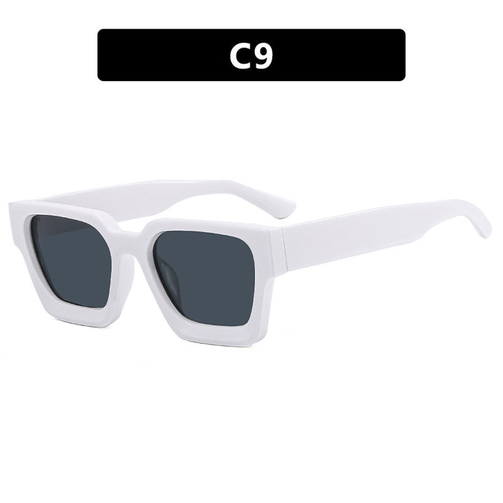 Ladies fashionable square sunglasses with sturdy frame and yellow lenses Bowlift