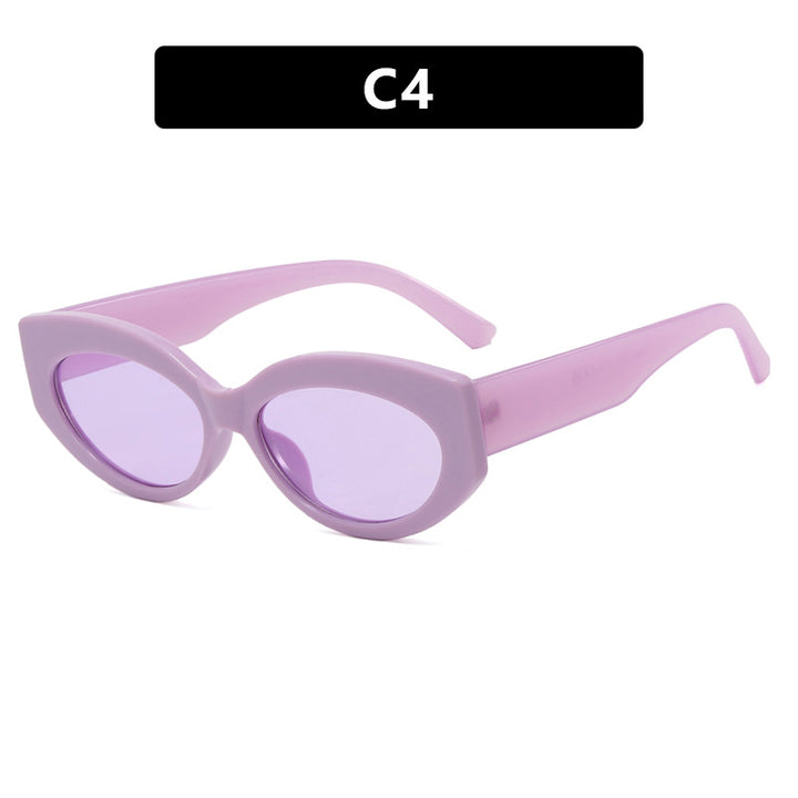 Women Cat-Eye Sunglasses in stylish plastic design Bowlift