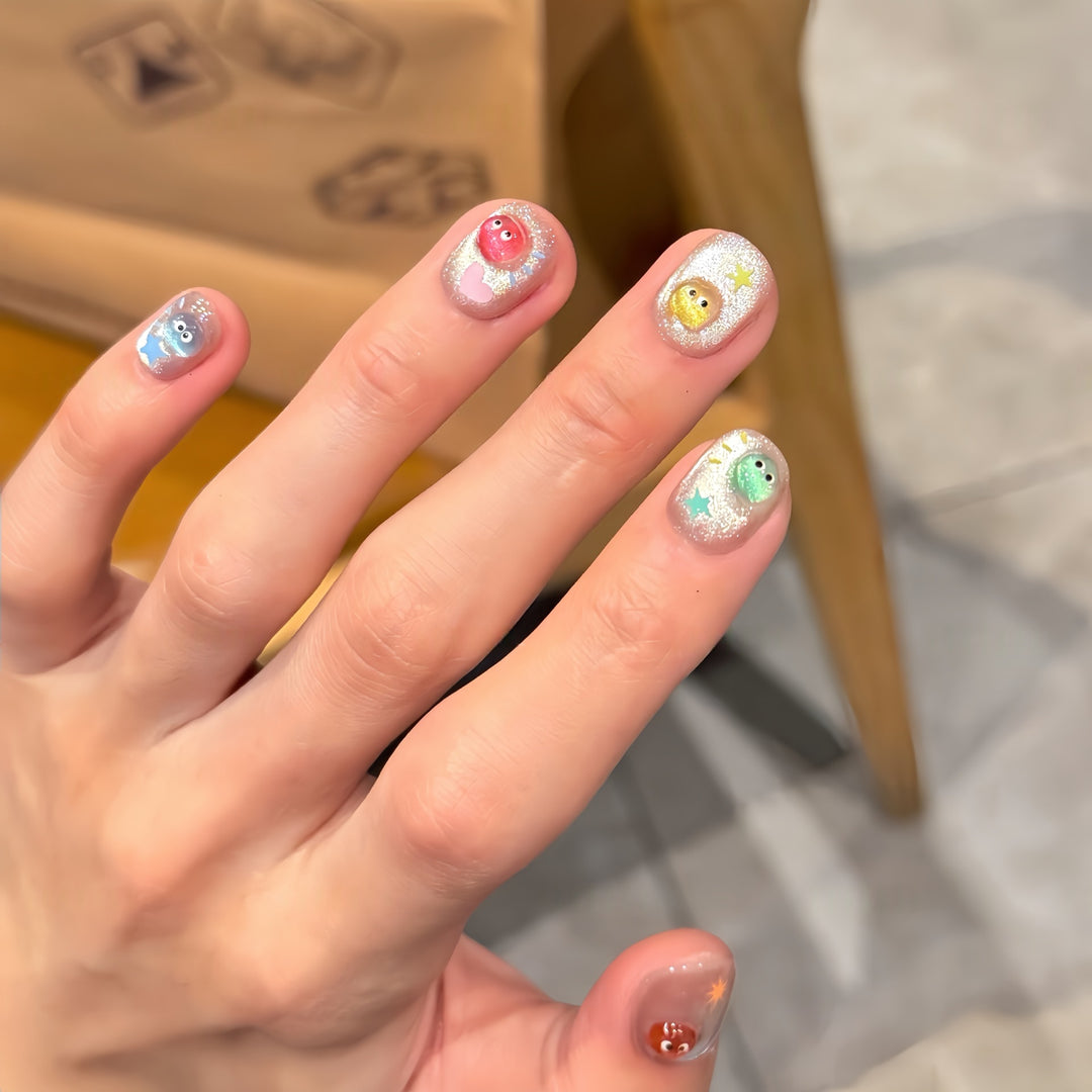 Creative Art Nail Tips with Playful Animal Design Bowlift