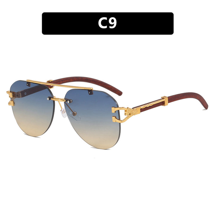 Ladies fashionable pilot sunglasses with luxurious metal accents and wood details Bowlift